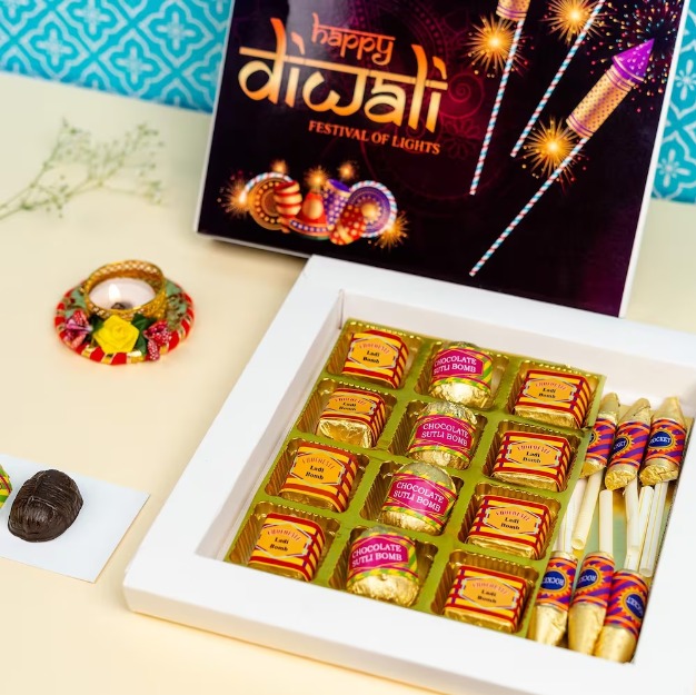 Customized Diwali Gifts | Order Personalised Diwali Gifts Online |  FlowerAura