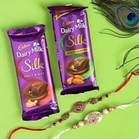 Rakhi With Chocolates