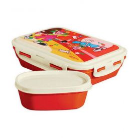 Adorable orange lunch box