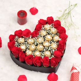 Heart Rocher Arrangement