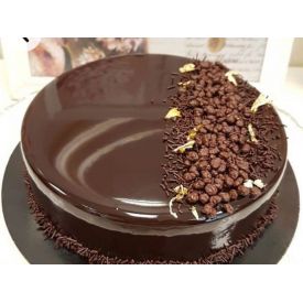 GLAZE Chocolate Cake