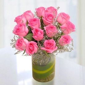 15 fresh pink roses with vase