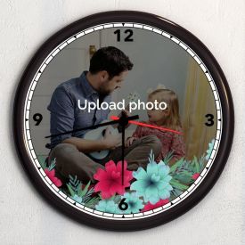 Marvelous Personalized Wooden Clock