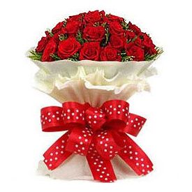 Heavenly Premium Bouquet of Gorgeous Roses