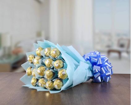 Latest Luxury Rocher Bouquet