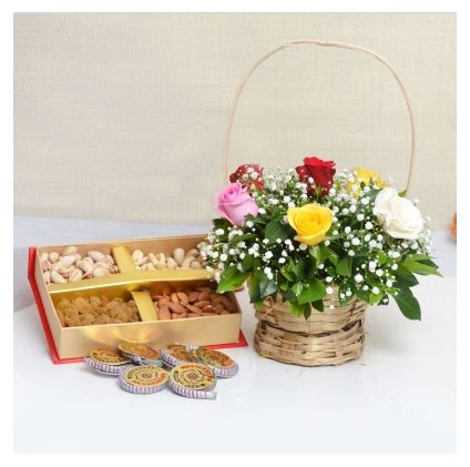 Mixed Roses with Dry Fruits and Cracker