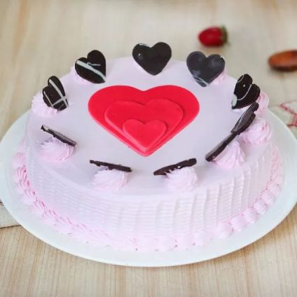 Buy Strawberry cake with heart Online at Best Price | Od