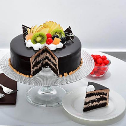 Fruits Chocolate Cake