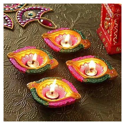 Delightful Set of 4 Diya Set