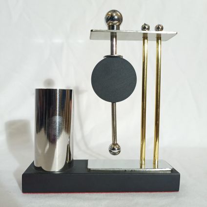 Table Clock with Pen Stand