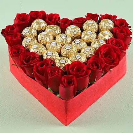 Rose Chocolate with Heart Shape Box