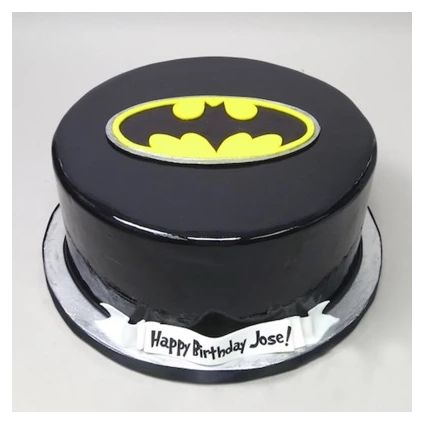 Arriba 51+ imagen batman logo cake