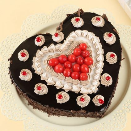 Cherry hearty black forest cake