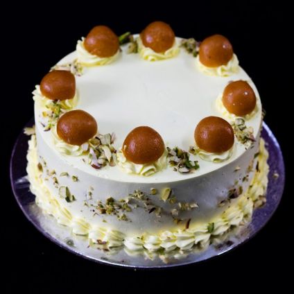 Gulab jamun Vanilla cake