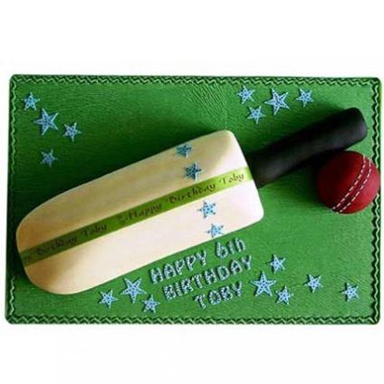 Cricket Bat Fondant Cake