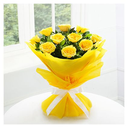 Bunch of yellow roses