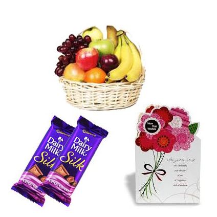 Mixed Fruits With Dairy Milk Silk