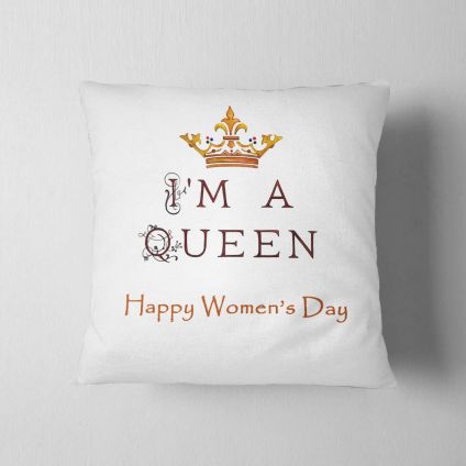 I am a queen cushion